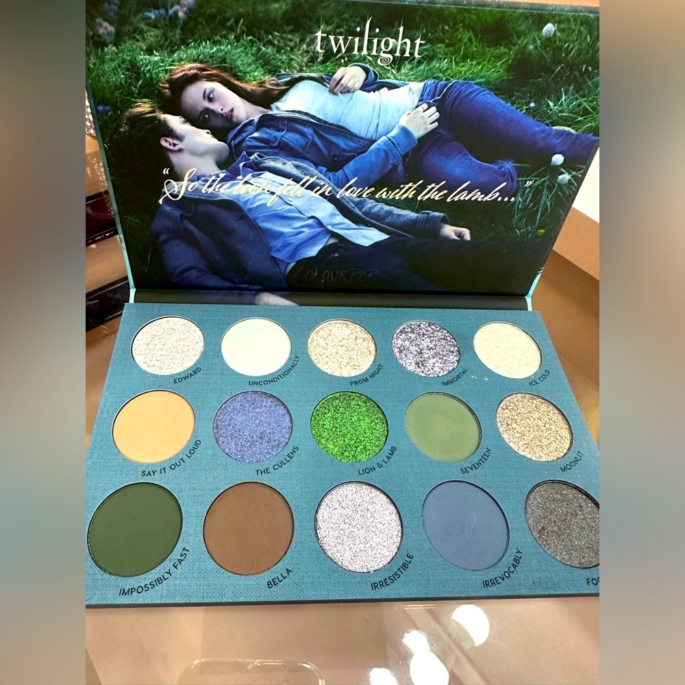 COPY - Twilight ColourPop Eyeshadow Palette (Limited Edition)